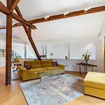Architektenhaus Baden Mit בית נופש