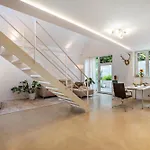 בית נופש Architektenhaus Baden Mit Weier