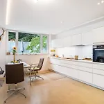 Architektenhaus Baden Mit *