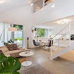 בית נופש Architektenhaus Baden Mit Weier